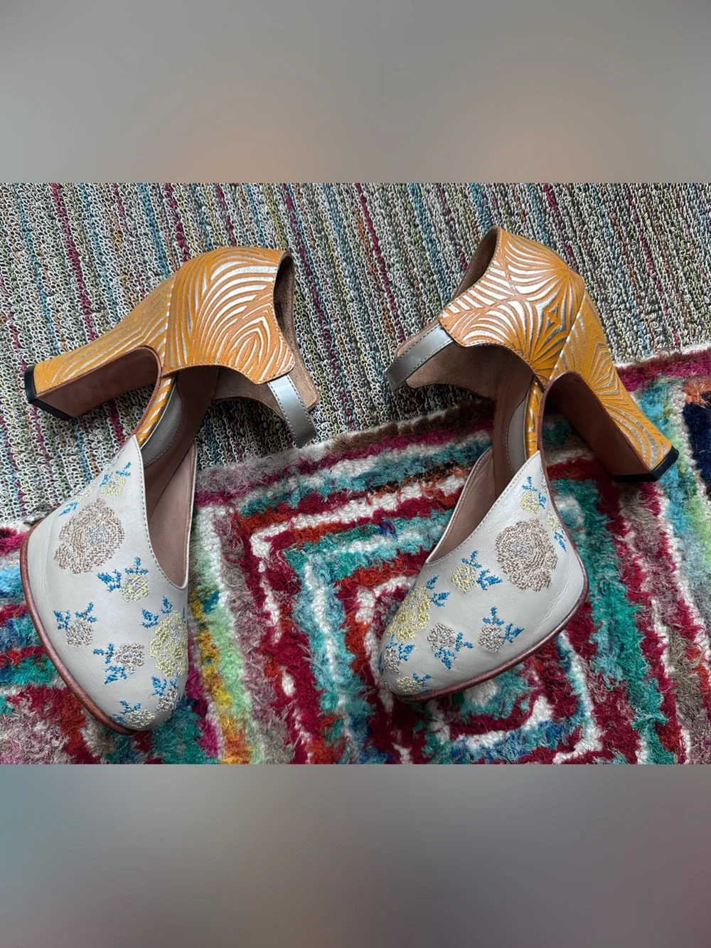 Fluevog NEARLY NEW W BOX Miracles Flora embroidered MJ platform heel-8 (fit 7.5)